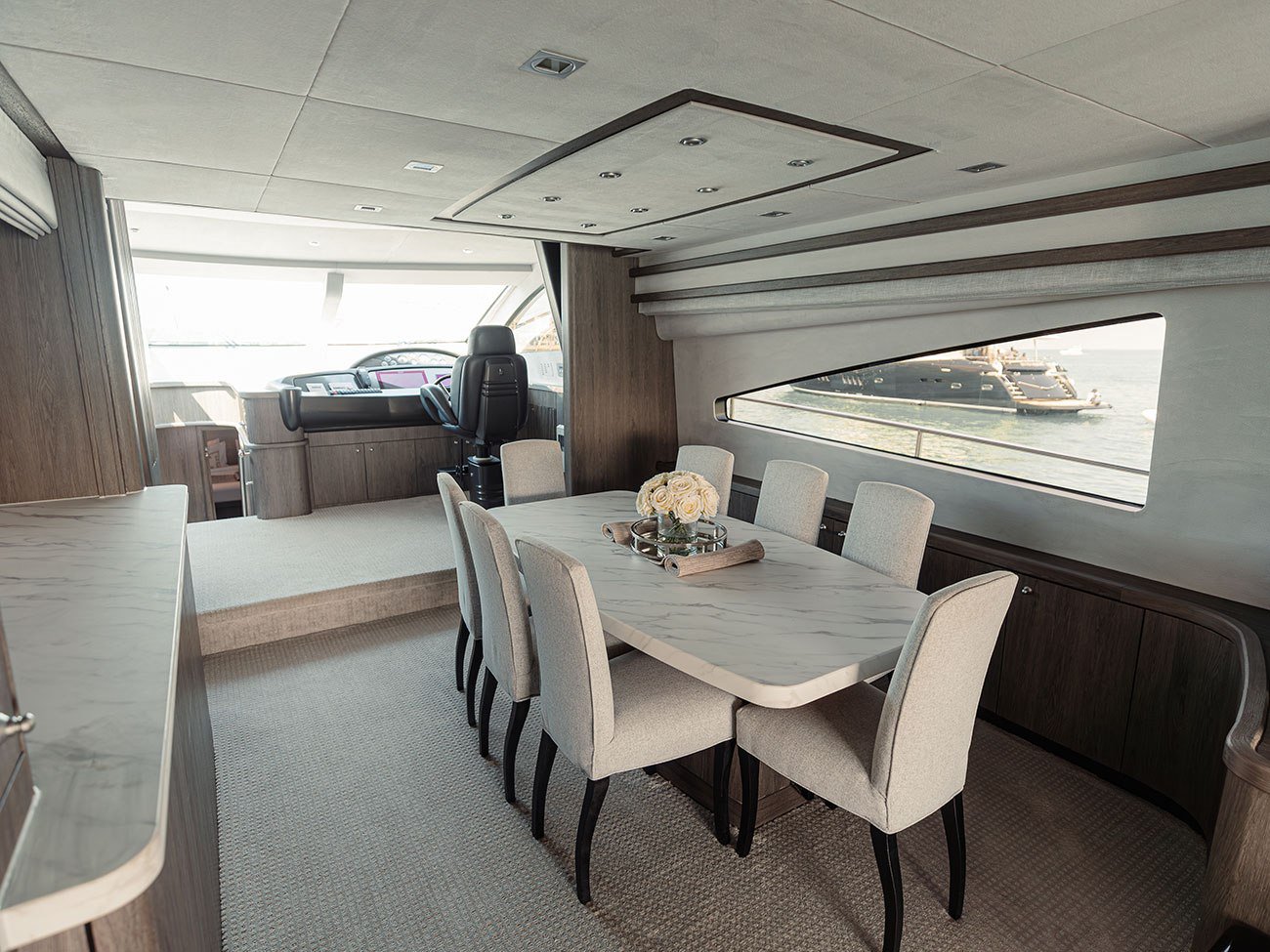 82ft-luxury-yacht-rental-matrix-dubai-10-1