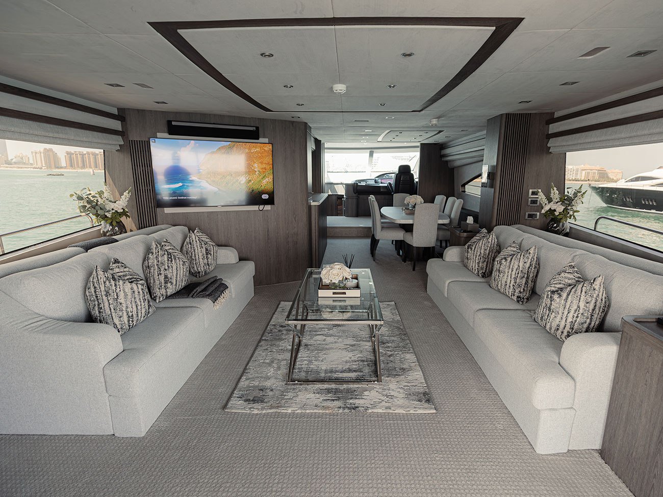 82ft-luxury-yacht-rental-matrix-dubai-9