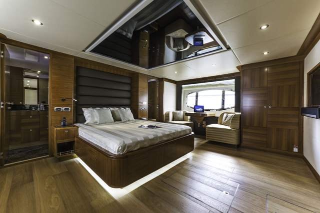 MAJESTY 9