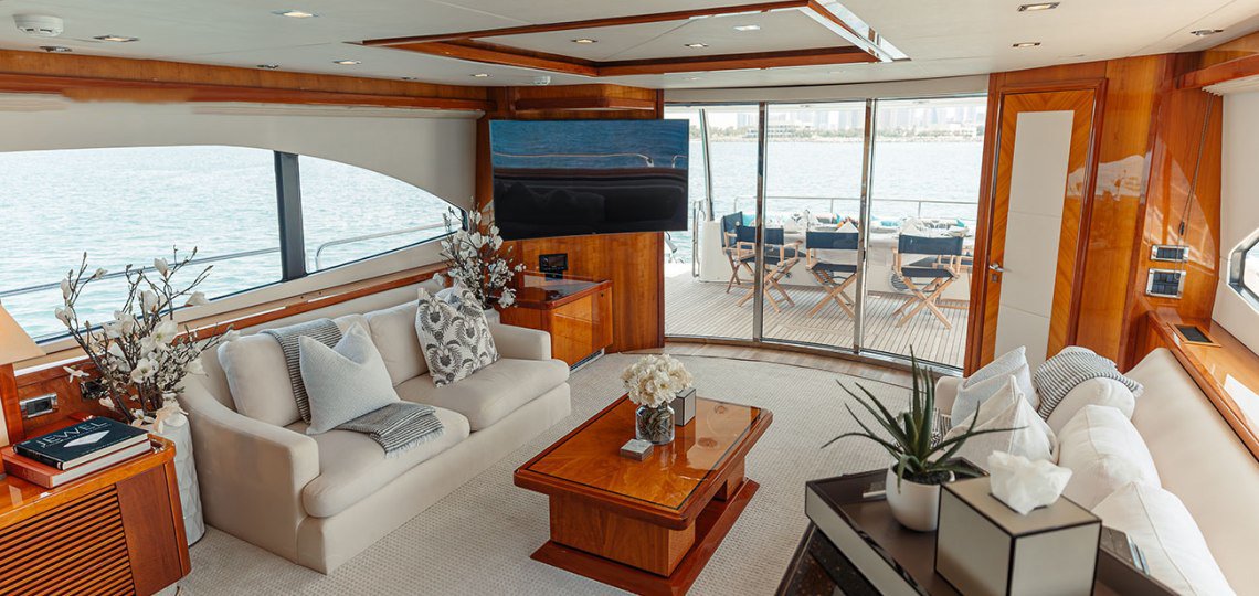 luxury-yacht-notorious-dubai-charter13