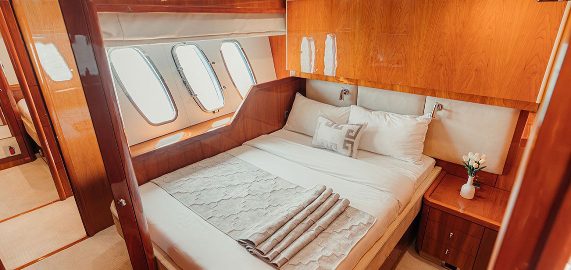 luxury-yacht-notorious-dubai-charter6