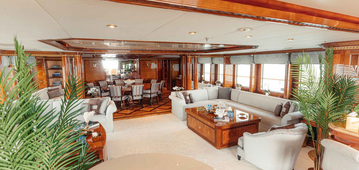 yacht-charter-200ft-benetti-dubai-15